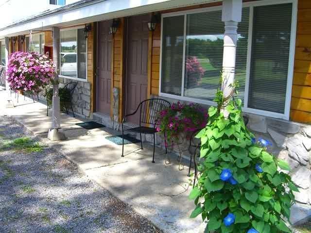 Savannah House Wine Country & Motel 3*