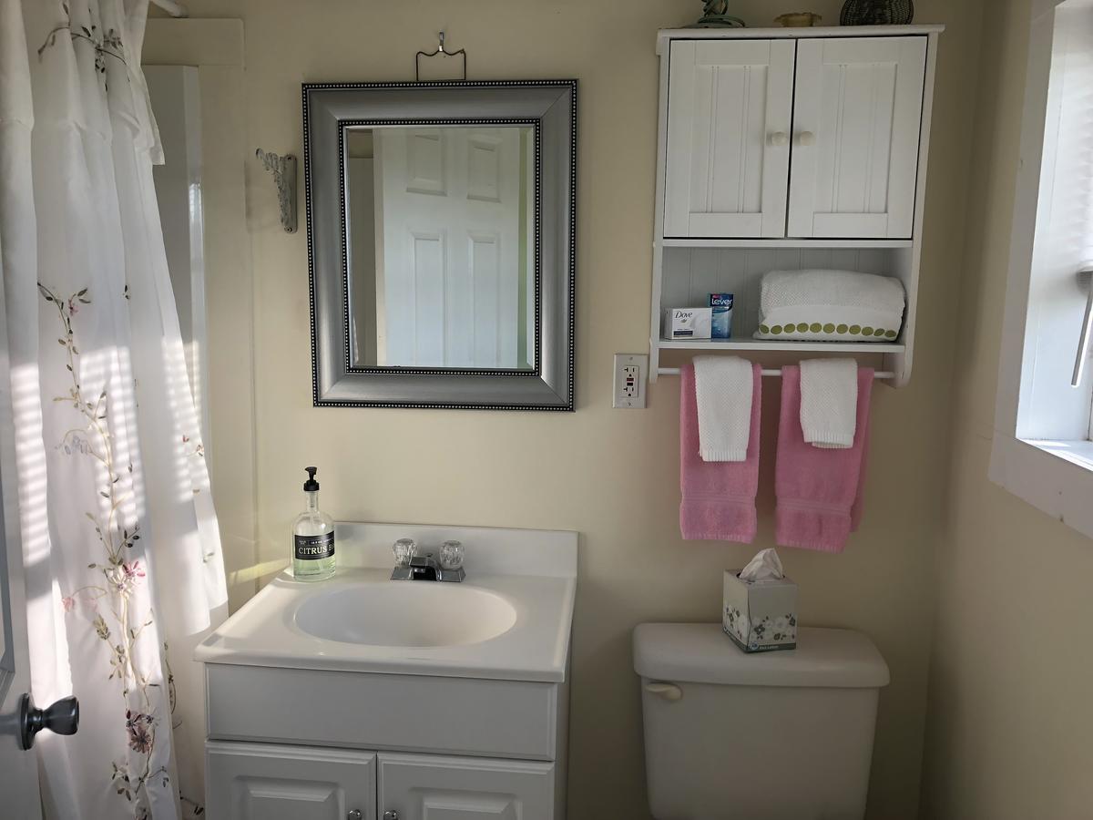 Savannah House Wine Country & 3*