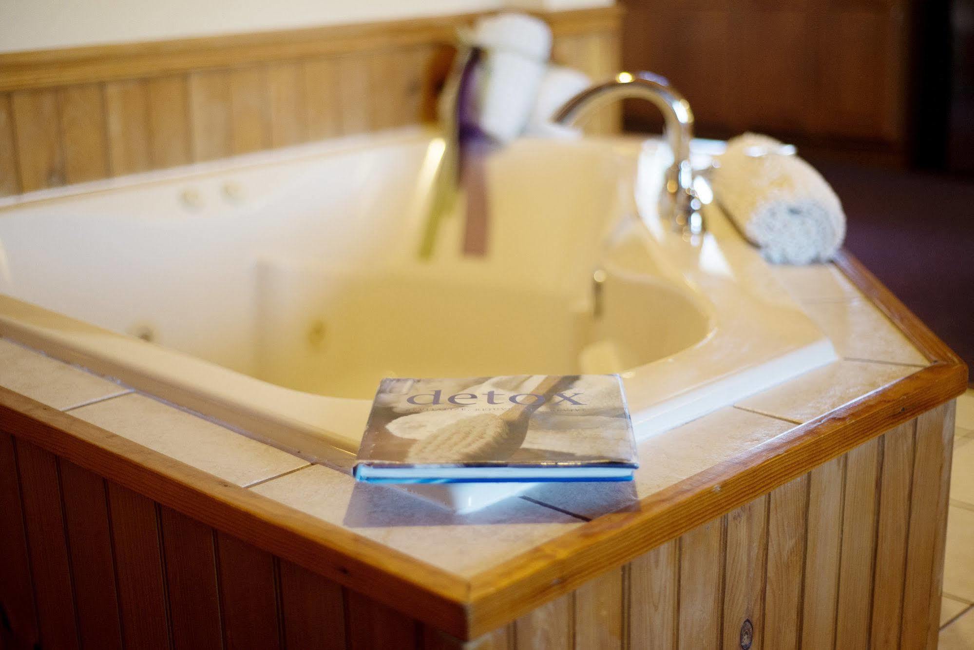 Savannah House Wine Country & Motel 3*